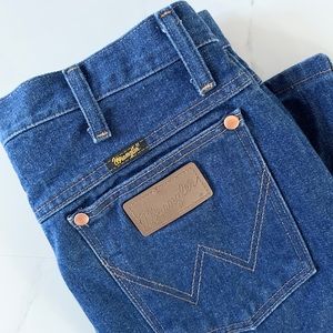 NWOT Wrangler 936 Denim 100% Cotton straight leg jeans 32x30